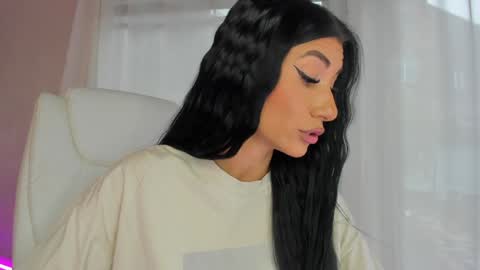 miss_diamond__ online show from 02/13/26, 08:43