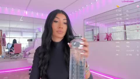 Snapshot of miss_diamond__ chatting on 04/20/26, 07:33 miss_diamond__ online show from 04/20/26, 07:33