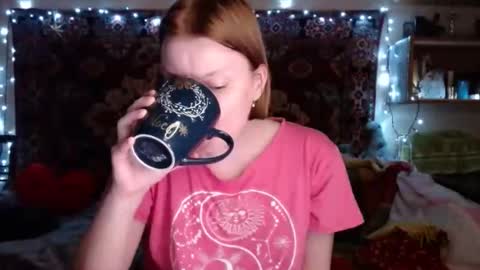 Elis online show from 02/19/25, 03:27