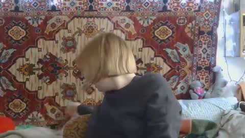 Snapshot of miss_elistia_ chatting on 05/08/26, 10:42 Elis online show from 05/08/26, 10:42