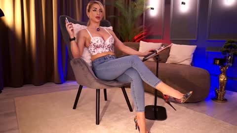 Snapshot of miss_ema_divine chatting on 03/29/26, 05:57 Miss Ema Devine online show from 03/29/26, 05:57