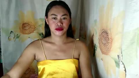 Snapshot of miss_eva2025 chatting on 05/18/26, 10:21 Eva online show from 05/18/26, 10:21