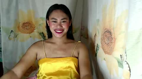 Snapshot of miss_eva2025 chatting on 05/20/26, 10:32 Eva online show from 05/20/26, 10:32