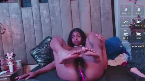 miss_evans_ online show from 01/19/26, 02:43