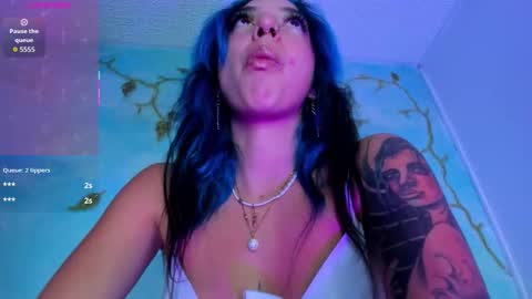 Snapshot of miss_evans_ chatting on 03/14/26, 05:35 miss_evans_ online show from 03/14/26, 05:35