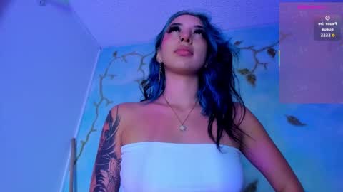 Snapshot of miss_evans_ chatting on 03/26/26, 03:01 miss_evans_ online show from 03/26/26, 03:01