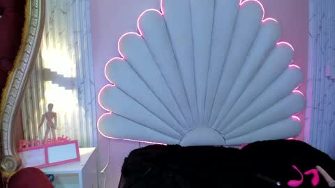 Snapshot of miss_evans_ chatting on 04/07/26, 03:12 miss_evans_ online show from 04/07/26, 03:12