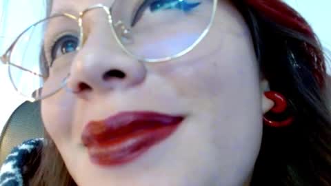 Snapshot of miss_evoleth2 chatting on 01/21/25, 05:16 Miss Evoleth online show from 01/21/25, 05:16