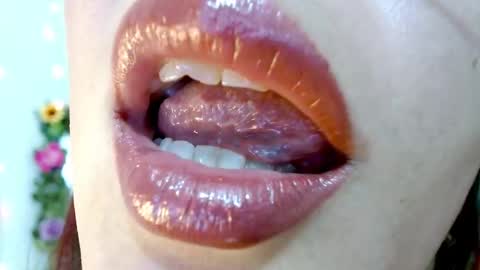 Snapshot of miss_evoleth2 chatting on 02/09/25, 06:11 Miss Evoleth online show from 02/09/25, 06:11