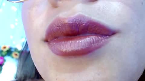 Snapshot of miss_evoleth2 chatting on 02/11/25, 06:19 Miss Evoleth online show from 02/11/25, 06:19