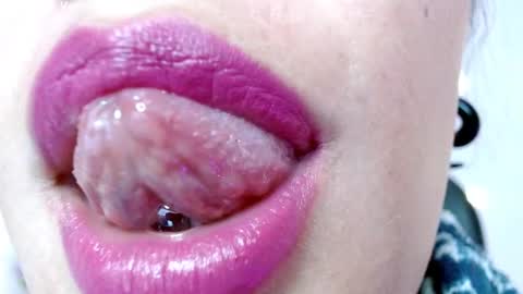 Snapshot of miss_evoleth2 chatting on 02/16/25, 06:54 Miss Evoleth online show from 02/16/25, 06:54