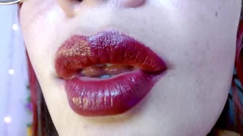 Snapshot of miss_evoleth2 chatting on 02/20/25, 04:50 Miss Evoleth online show from 02/20/25, 04:50