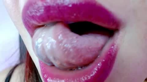 Snapshot of miss_evoleth2 chatting on 02/28/25, 08:20 Miss Evoleth online show from 02/28/25, 08:20