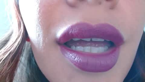 Snapshot of miss_evoleth2 chatting on 10/27/25, 09:19 Miss Evoleth online show from 10/27/25, 09:19