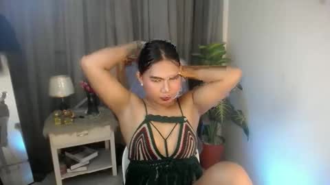 Snapshot of miss_fhakarat chatting on 11/15/25, 12:41 miss_fhakarat online show from 11/15/25, 12:41