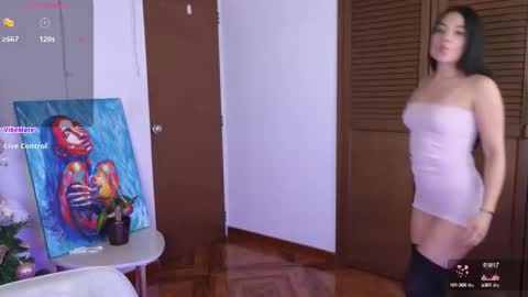 insta    online show from 12/30/24, 05:44