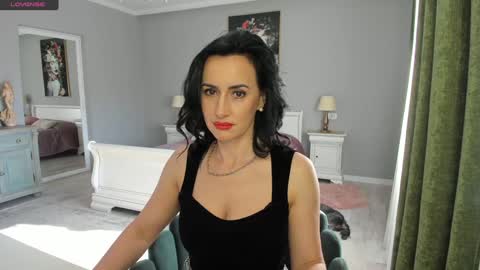 Miss Giulia online show from 01/16/25, 09:59