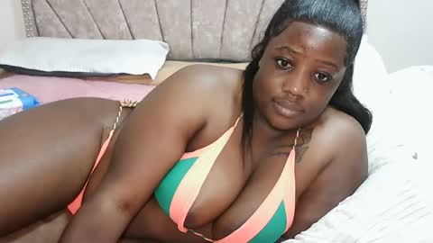 Snapshot of miss_godess chatting on 09/25/25, 01:59 miss_godess online show from 09/25/25, 01:59