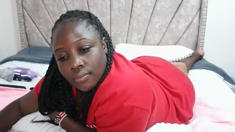 Snapshot of miss_godess chatting on 11/17/25, 09:42 miss_godess online show from 11/17/25, 09:42