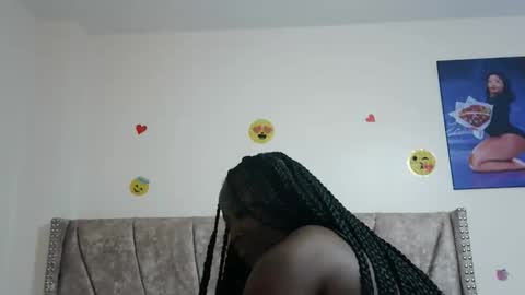 Snapshot of miss_godess chatting on 11/23/25, 03:23 miss_godess online show from 11/23/25, 03:23