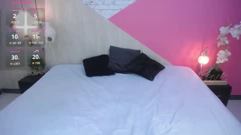 Snapshot of miss_honey1 chatting on 11/07/25, 05:24 miss_honey1 online show from 11/07/25, 05:24