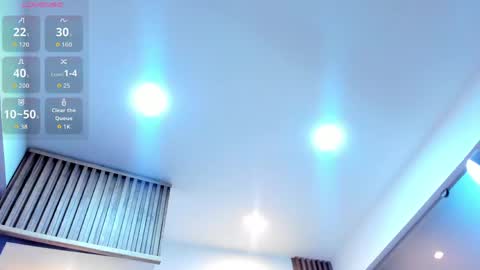Snapshot of miss_horney chatting on 04/25/26, 03:20 miss_horney online show from 04/25/26, 03:20