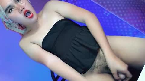 Snapshot of miss_horny139736 chatting on 05/11/26, 07:03 miss_horny139736 online show from 05/11/26, 07:03
