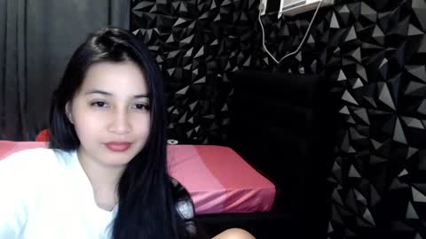 miss_innocent18 online show from 01/05/25, 07:07