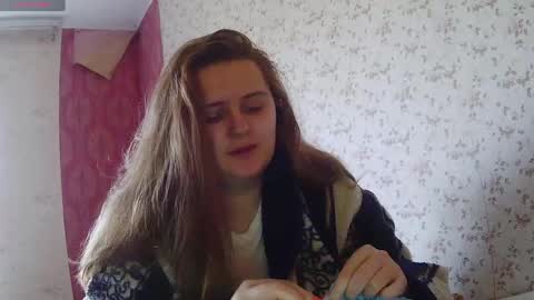 Miss Iriss online show from 04/12/26, 05:45