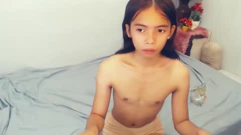 julie online show from 05/06/26, 08:52