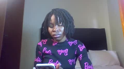 Miss Kiarrafit online show from 10/24/25, 05:59