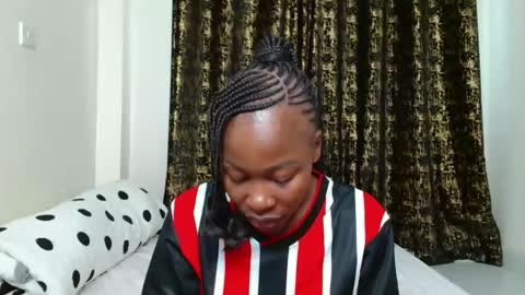 Snapshot of miss_kiarrafit chatting on 04/17/26, 09:23 Miss Kiarrafit online show from 04/17/26, 09:23