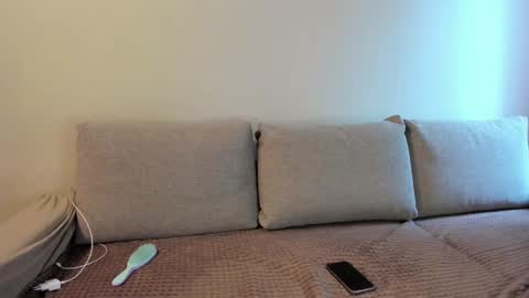 Snapshot of miss_kitty13 chatting on 09/14/25, 02:22 Kitty online show from 09/14/25, 02:22