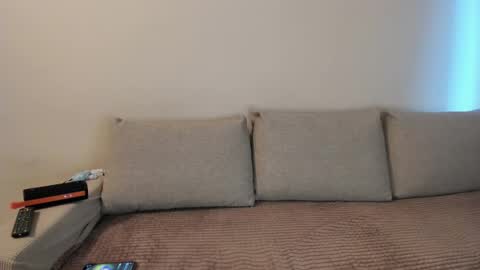 Snapshot of miss_kitty13 chatting on 10/10/25, 02:54 Kitty online show from 10/10/25, 02:54