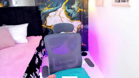 Kloe online show from 07/14/26, 06:57