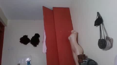 miss_kookie online show from 02/16/25, 06:32