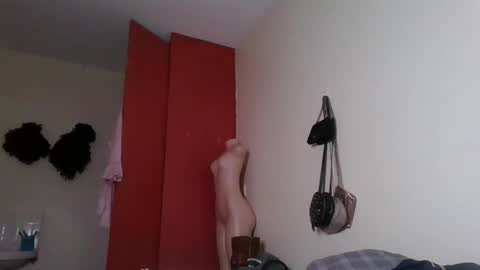 miss_kookie online show from 02/17/25, 09:03