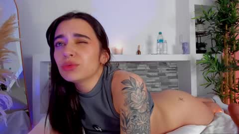 Alana online show from 03/03/25, 03:52