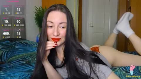 Laura online show from 03/02/26, 10:44