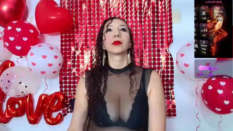 leyla online show from 02/14/25, 04:09