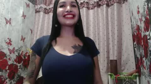 Snapshot of miss_lianslim chatting on 02/21/25, 01:33 inday online show from 02/21/25, 01:33