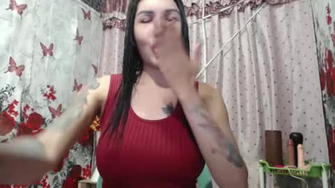 Snapshot of miss_lianslim chatting on 03/05/25, 12:05 inday online show from 03/05/25, 12:05
