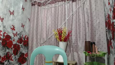 Snapshot of miss_lianslim chatting on 03/12/25, 01:36 inday online show from 03/12/25, 01:36