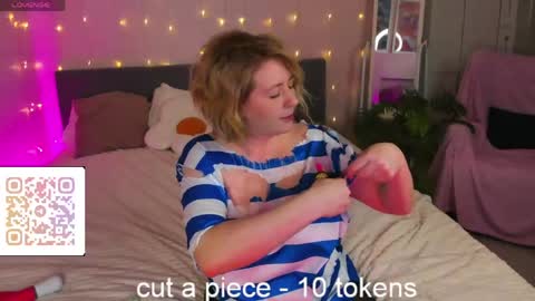 miss_lisaa online show from 05/22/26, 02:30