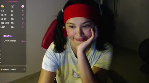 Snapshot of miss_ly_ chatting on 10/09/25, 05:55 ly independent model online show from 10/09/25, 05:55