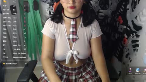 Snapshot of miss_ly_ chatting on 10/28/25, 08:11 ly independent model online show from 10/28/25, 08:11