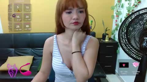 Snapshot of miss_mafehot chatting on 02/19/25, 08:01 mafe maria fernanda online show from 02/19/25, 08:01