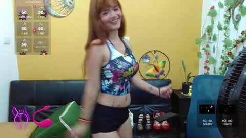 Snapshot of miss_mafehot chatting on 02/20/25, 08:06 mafe maria fernanda online show from 02/20/25, 08:06