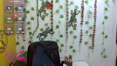 Snapshot of miss_mafehot chatting on 03/08/25, 03:56 mafe maria fernanda online show from 03/08/25, 03:56