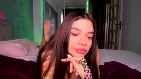 miss_medyson online show from 03/12/25, 08:19